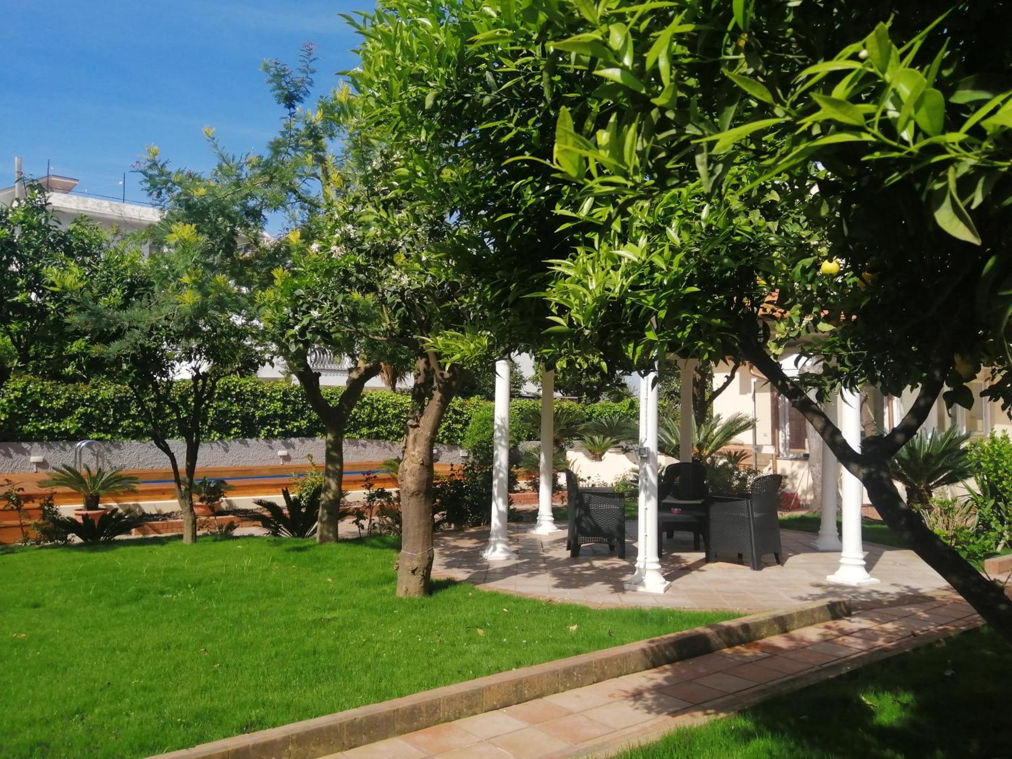 Summer Colors Rooms & Apartments Meta Εξωτερικό φωτογραφία